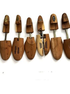 Lot of 6 Cedar Wooden Shoe Tree Stretcher Mens Large , XL Wood Trees Mismatched